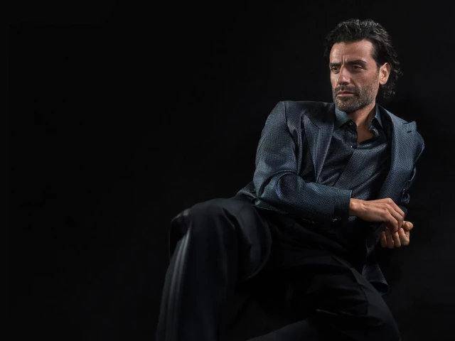 Brioni captures ‘slow luxury’ with Oscar Isaac for Spring/Summer 2024