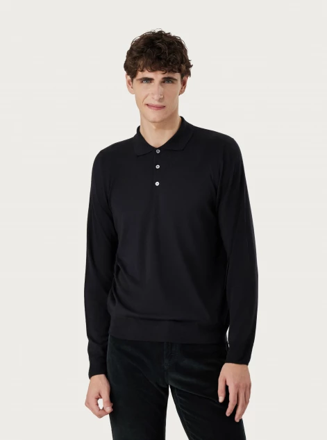 Black polo shirt in garment-dyed cashmere