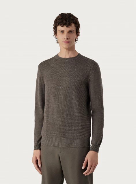 Dove grey wool crew-neck