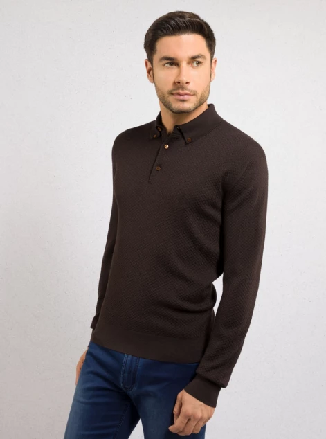 Three-button polo shirt